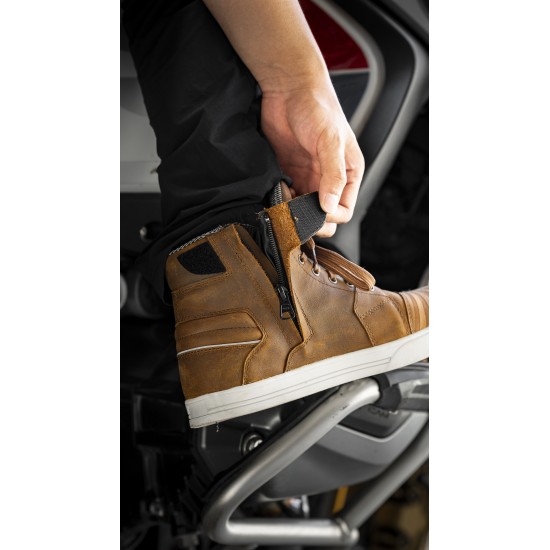 حذاء سيفتي UB32 ماركة LM