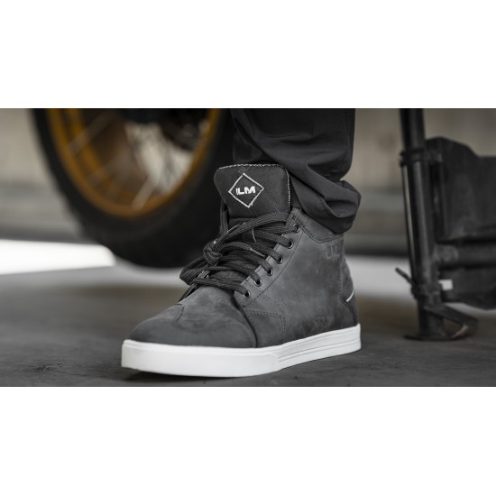 حذاء سيفتي UB32 ماركة LM